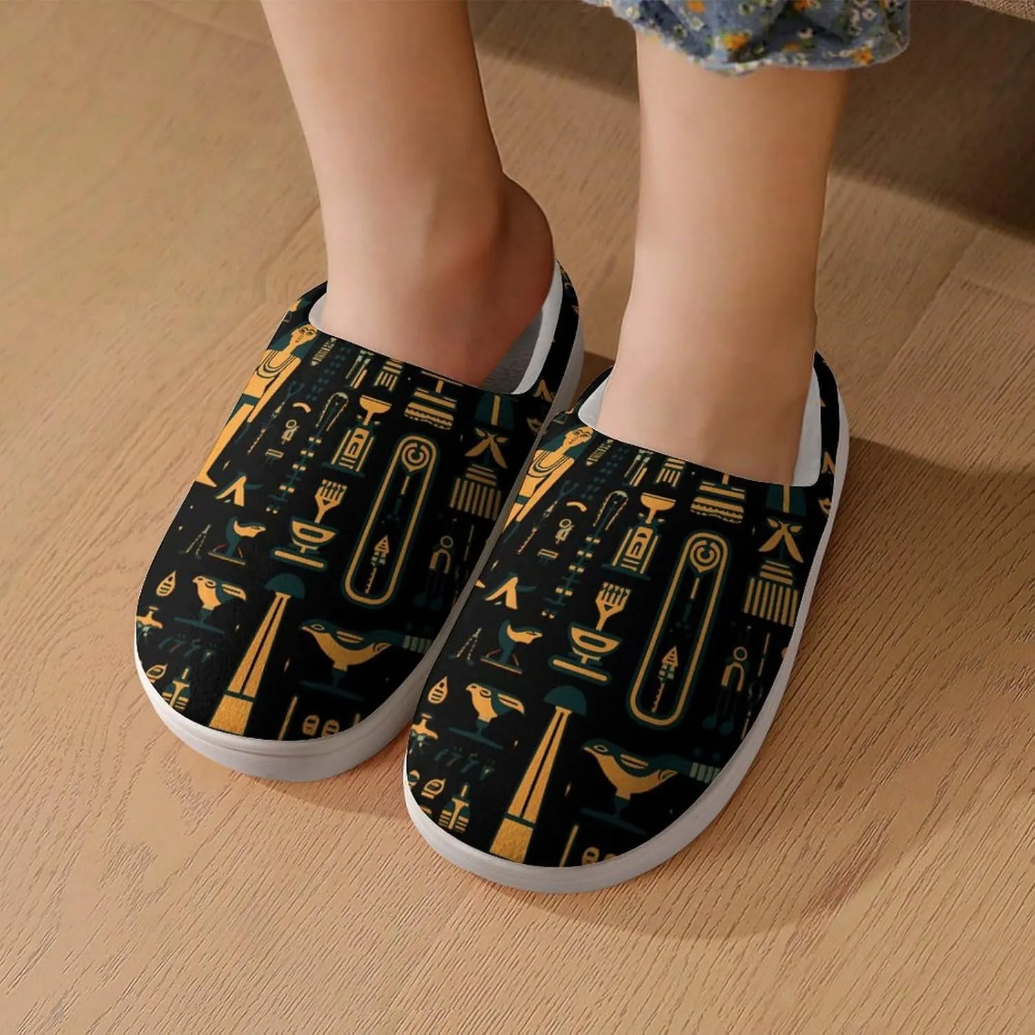 Ancient Egyptian Hieroglyph Print Kids Slippers for Girls Boys Winter Warm Plush Slip On House Slippers for Indoor Outdoor