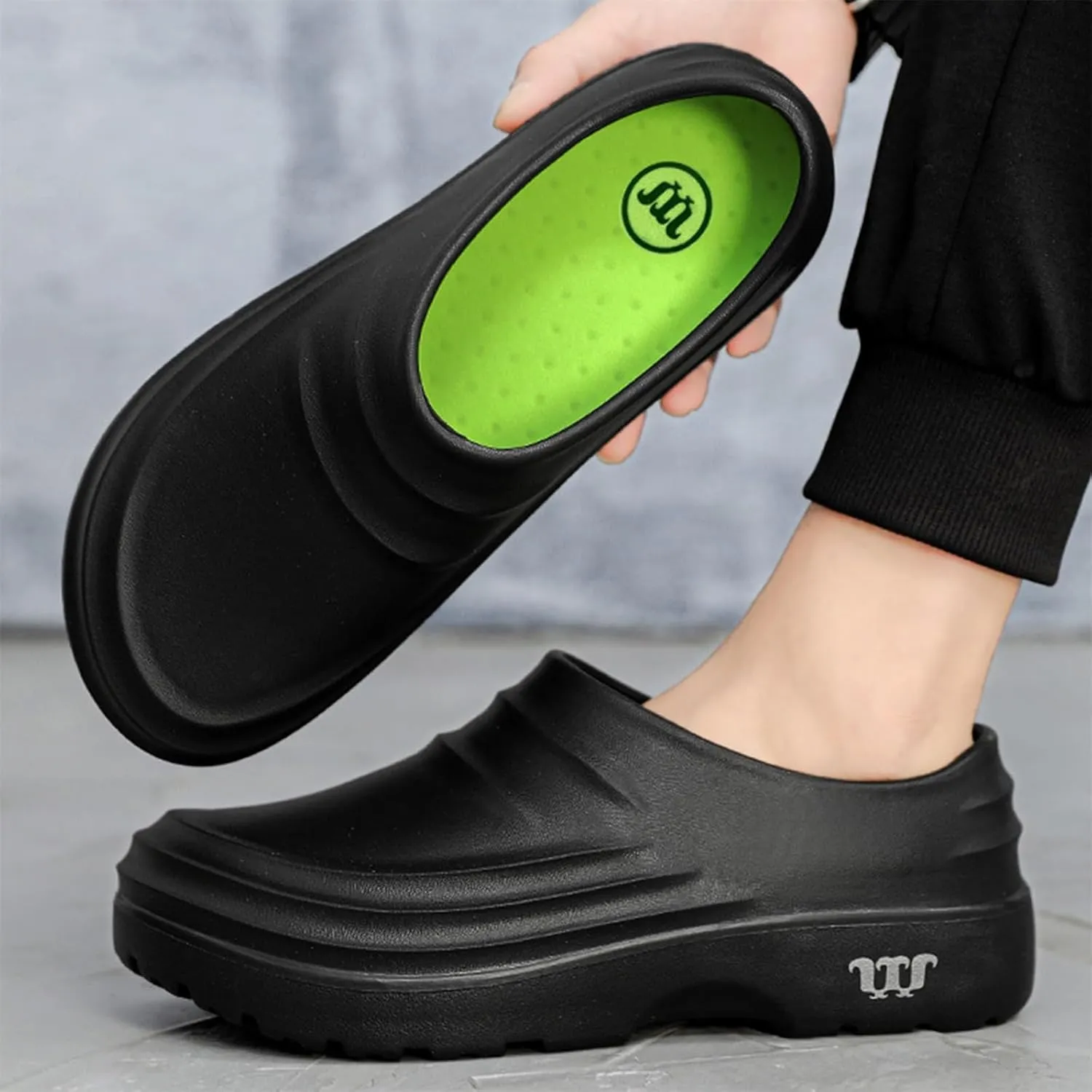 Armadillo Clogs Nurse Shoes for Women Men Non Slip Chef Shoes Oil Resistant Kitchen Work Boots for Men Waterproof Wide Width Sneakers Health Care and Food Service Shoe Garden Unisex