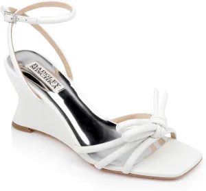 Badgley Mischka Women's Luciana Wedge Sandal