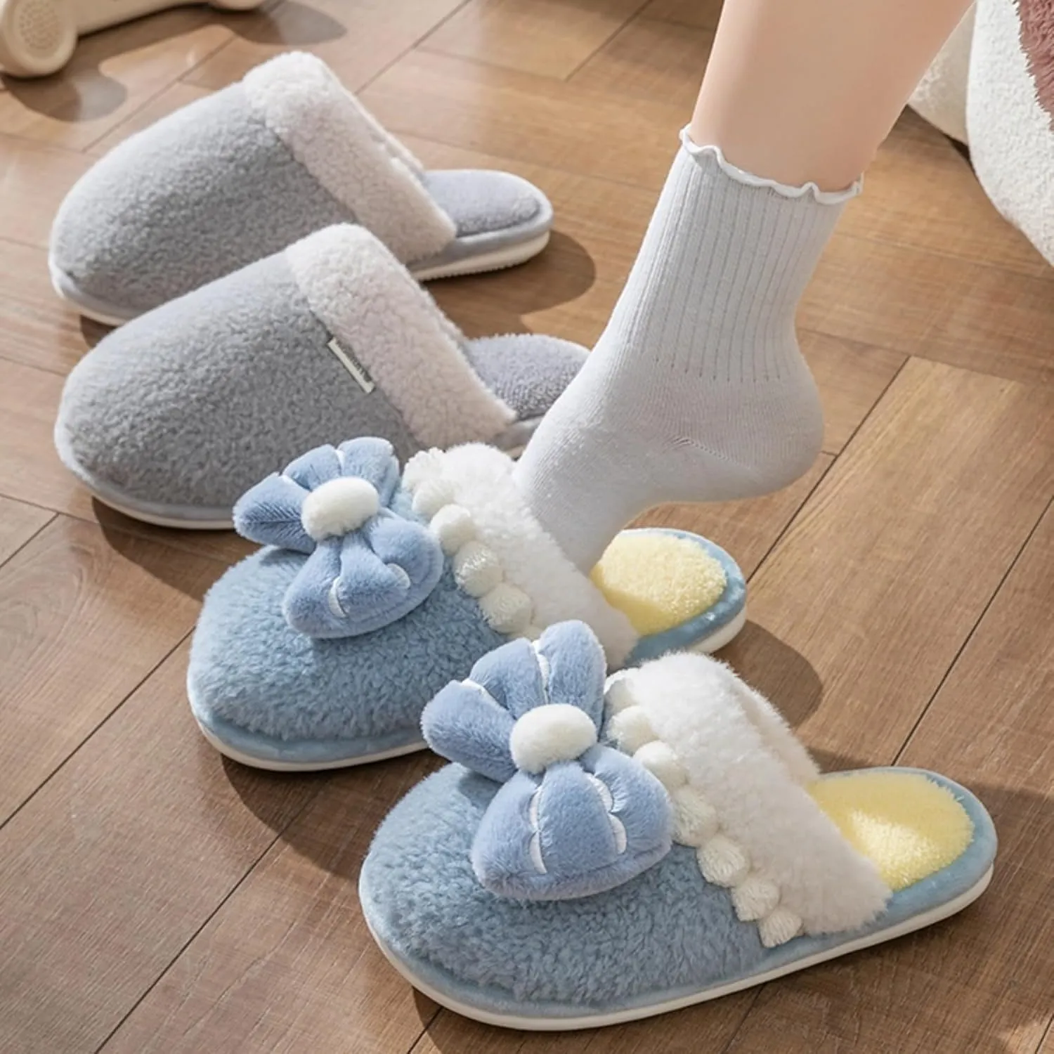 Bow Slippers for Women Indoor Cute Bow Tie House Slippers Plush Slides Shoes Soft Non-Slip Sole Slip On Slippers with Bows Winter Warm Couple Home Cotton Slippers Bedroom Slippers Outdoor
