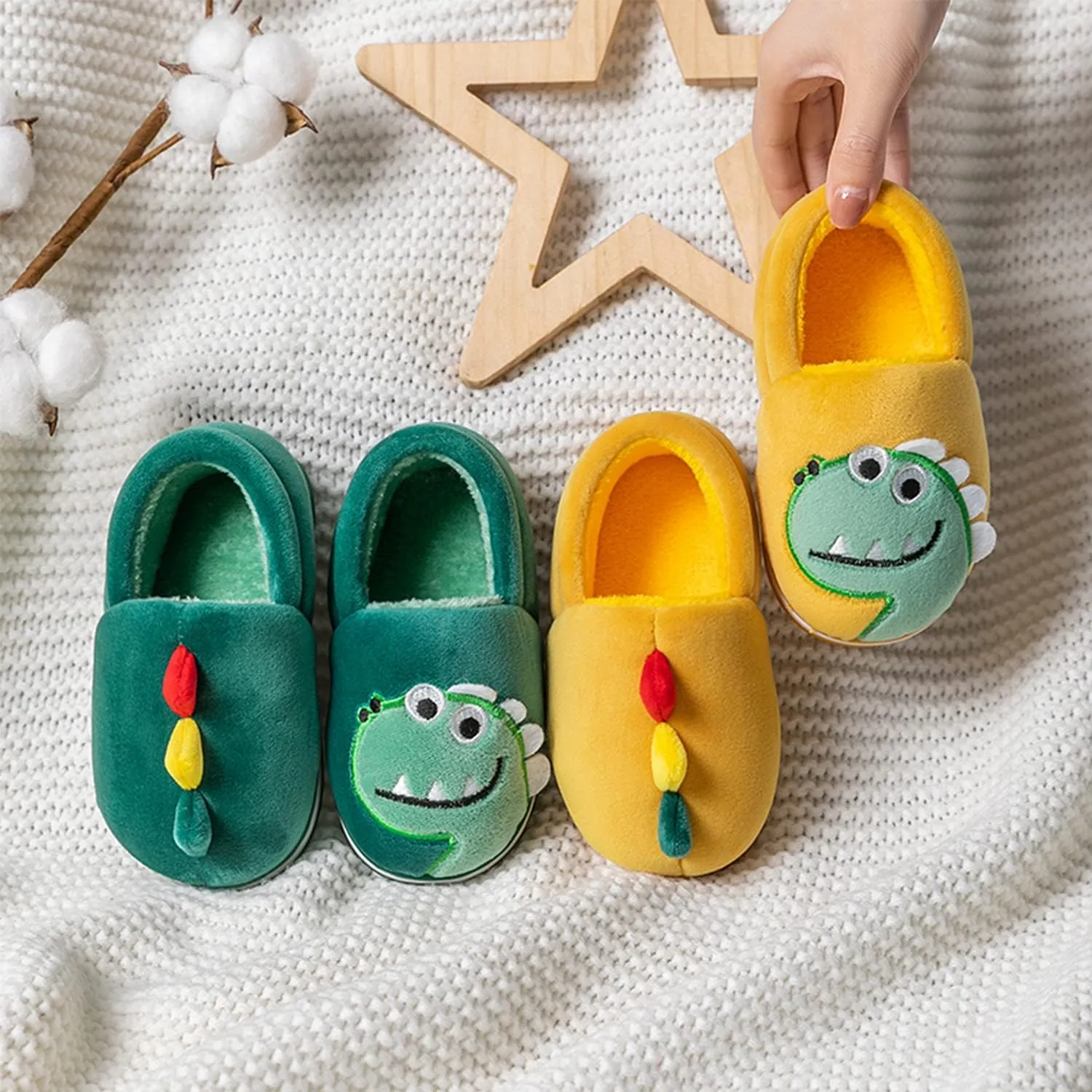 Boy's Girls Cute Dinosaur Warm Slippers - Kids Soft Plush Lined House Indoor Slip on Shoes