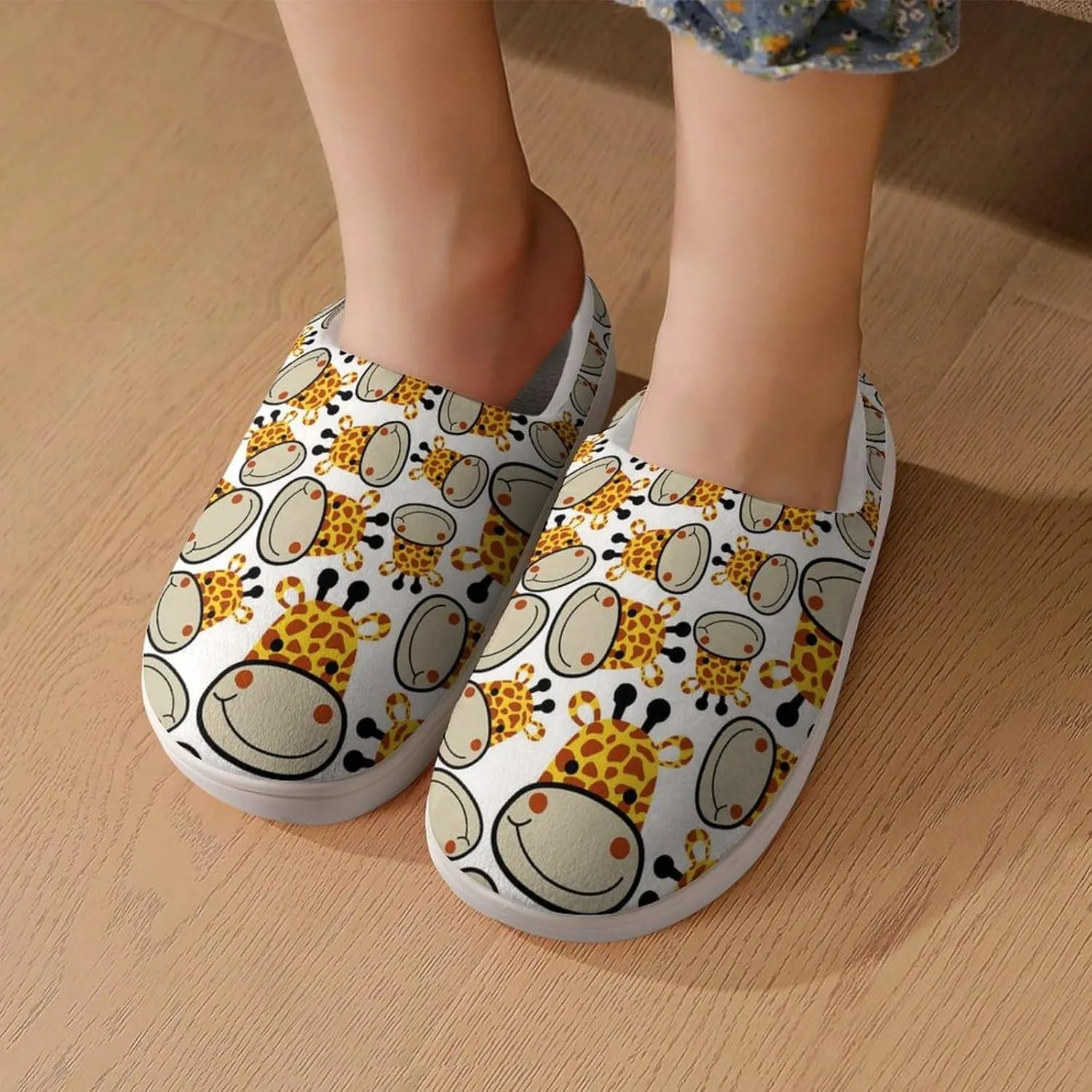 Cartoon Giraffes Head Cute Slippers For Girls Boys Anti Slip House Slipper Warm Shoes For Indoor Outdoor