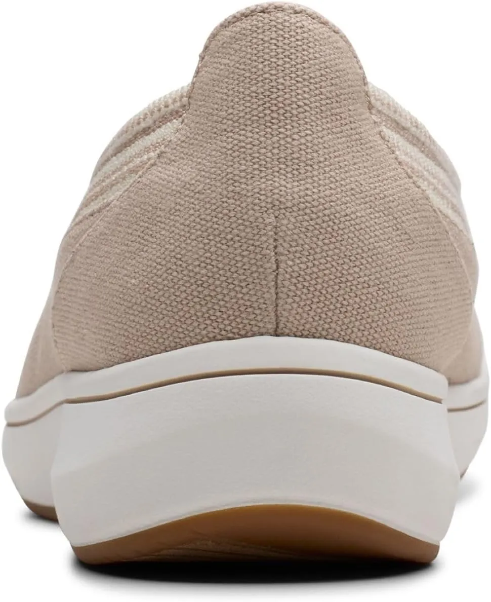 Clarks Women's Breeze Sky Air CloudSteppers Loafer