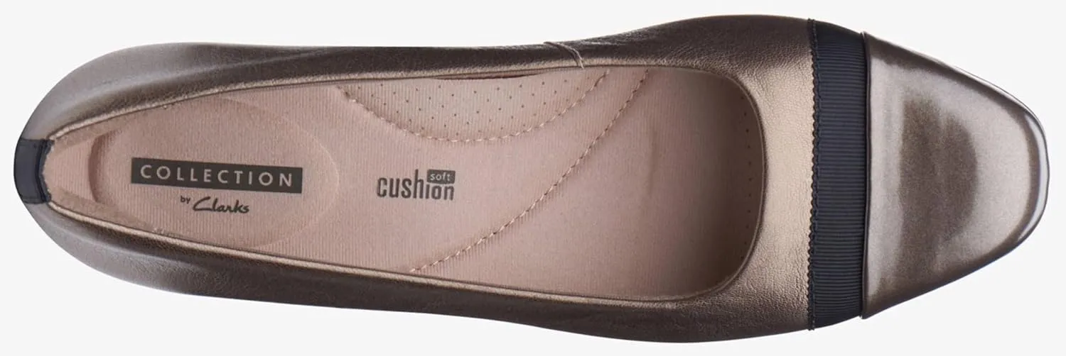 Clarks Womens Juliet Monte Leather Toe Cap Loafers