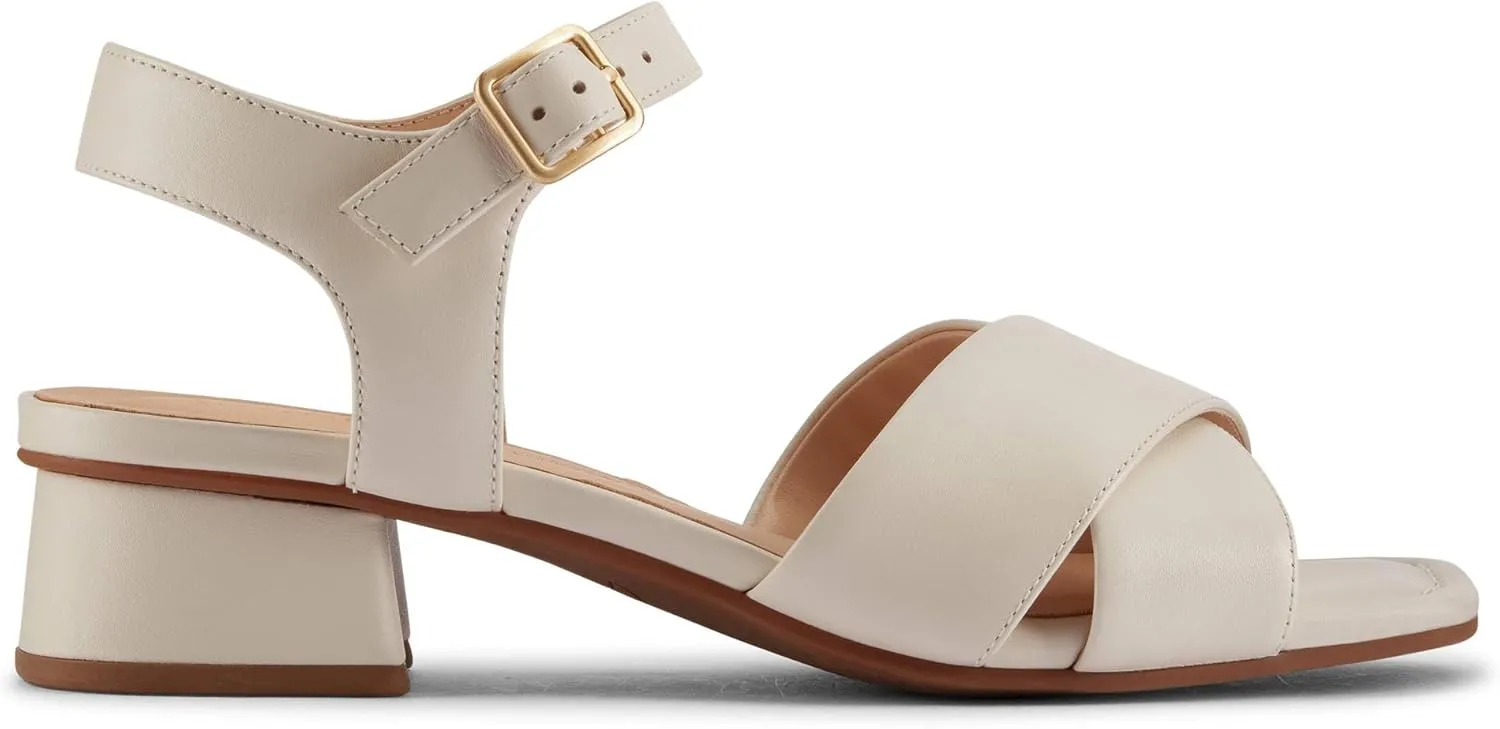 Clarks Women's Modern Sandal