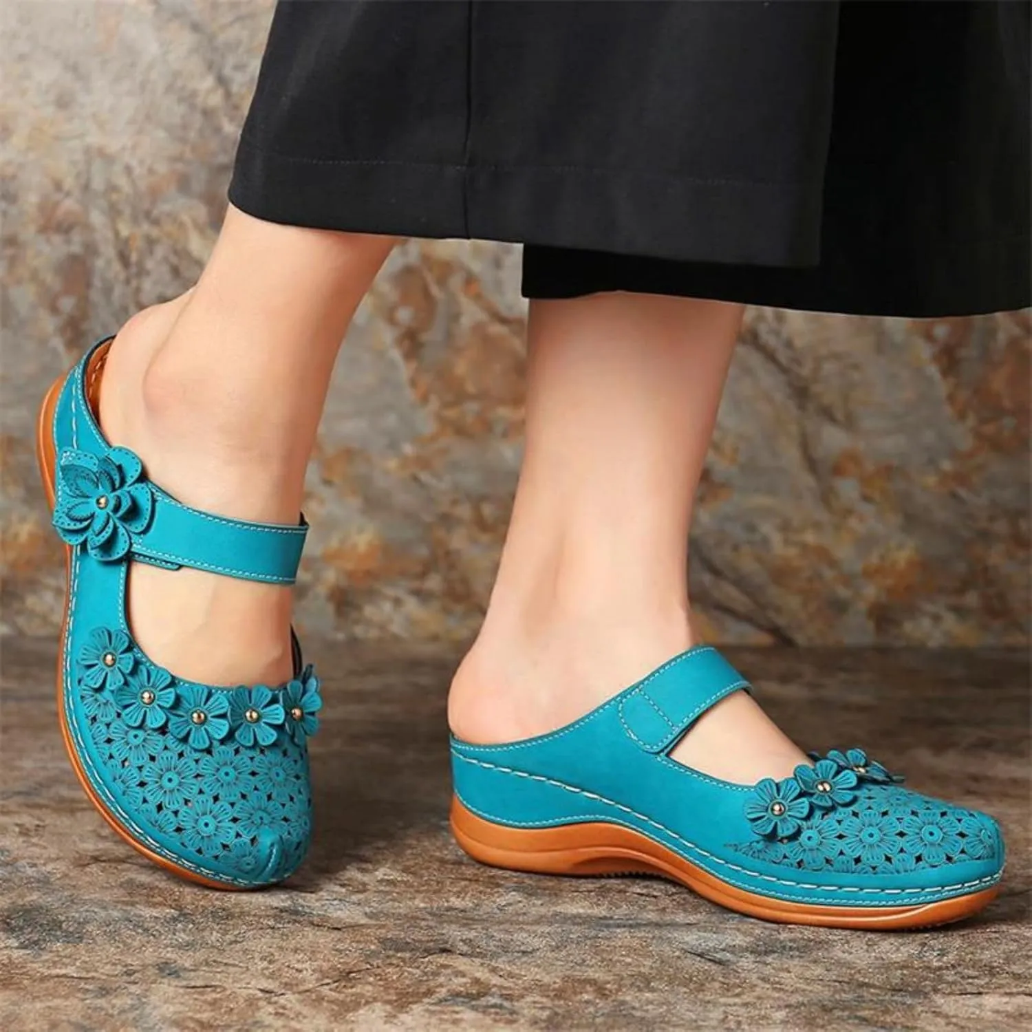Clogs for Women Mule Sandals Comfortable Summer Flowers Platform Orthopedic Sandals, Round Toe Closed Toe Walking Slippers Hollow Out Breathable Ankle Strap Walking Shoes
