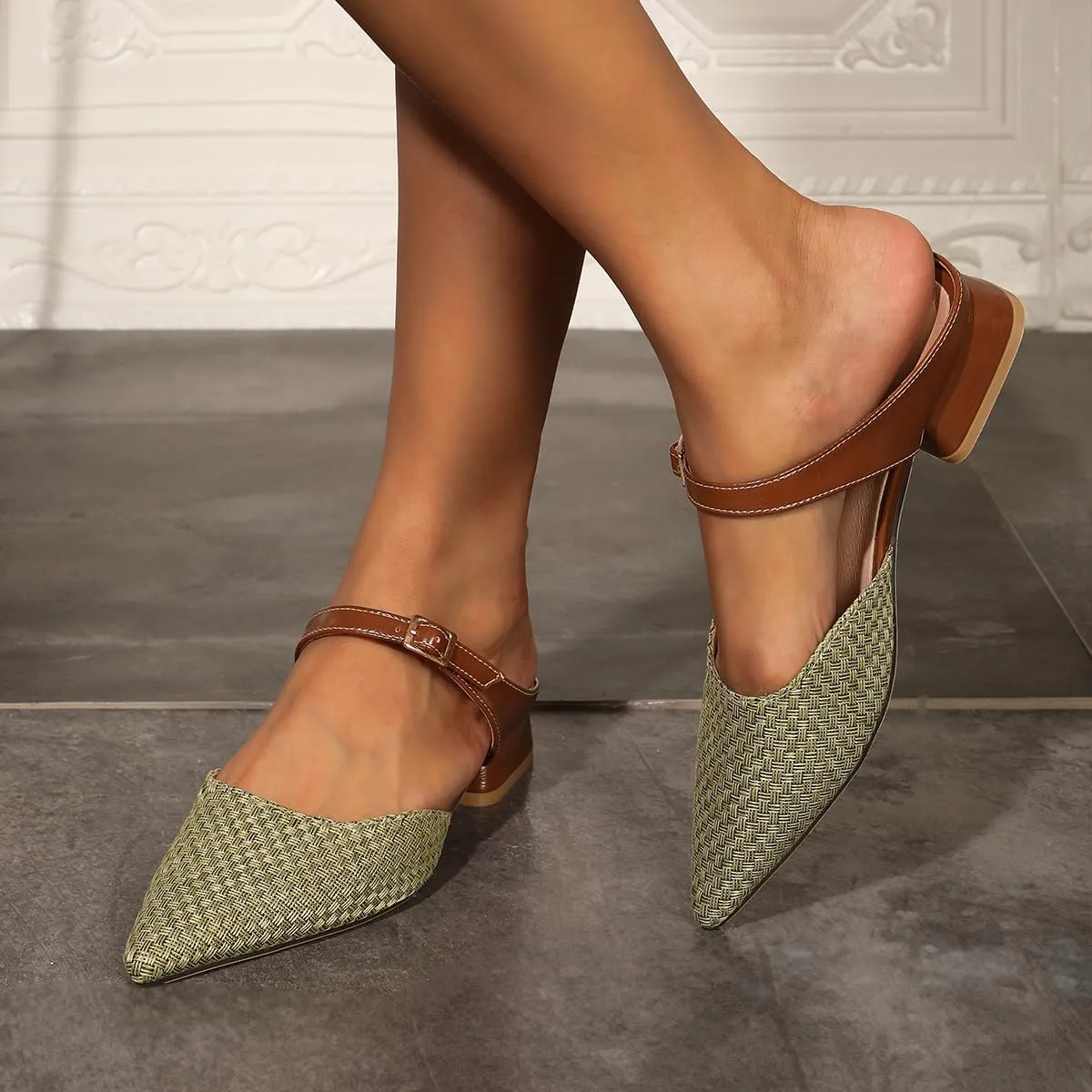 Closed Pointed Toe Adjustable Strap Mules for Women, Womens 1 Inch Low Block Chunky Heeled Sandals Mules Cute Textile Backless Slip On Loafer Shoes