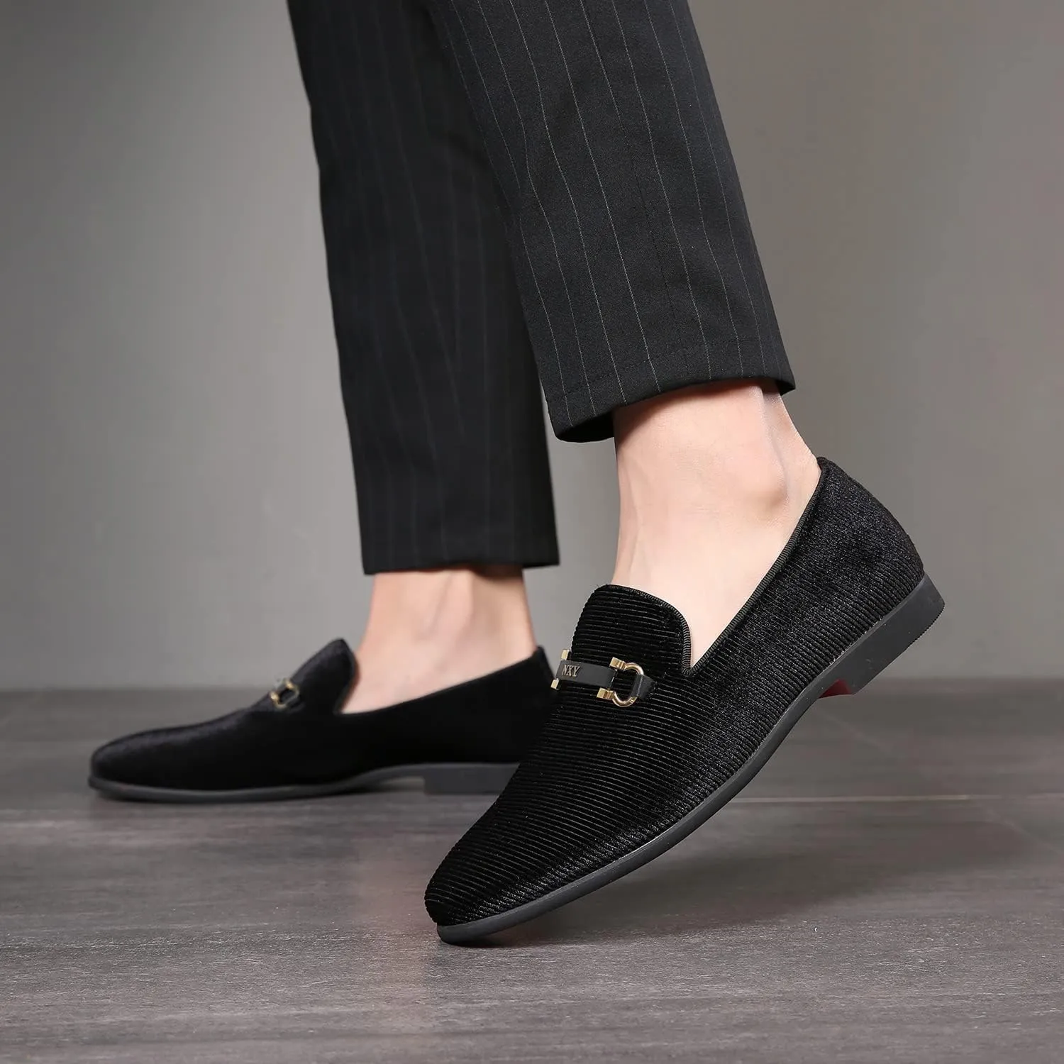 CMM Men's Loafers Velvet Slip on Smoking Slipper Fashion Wedding Shoes