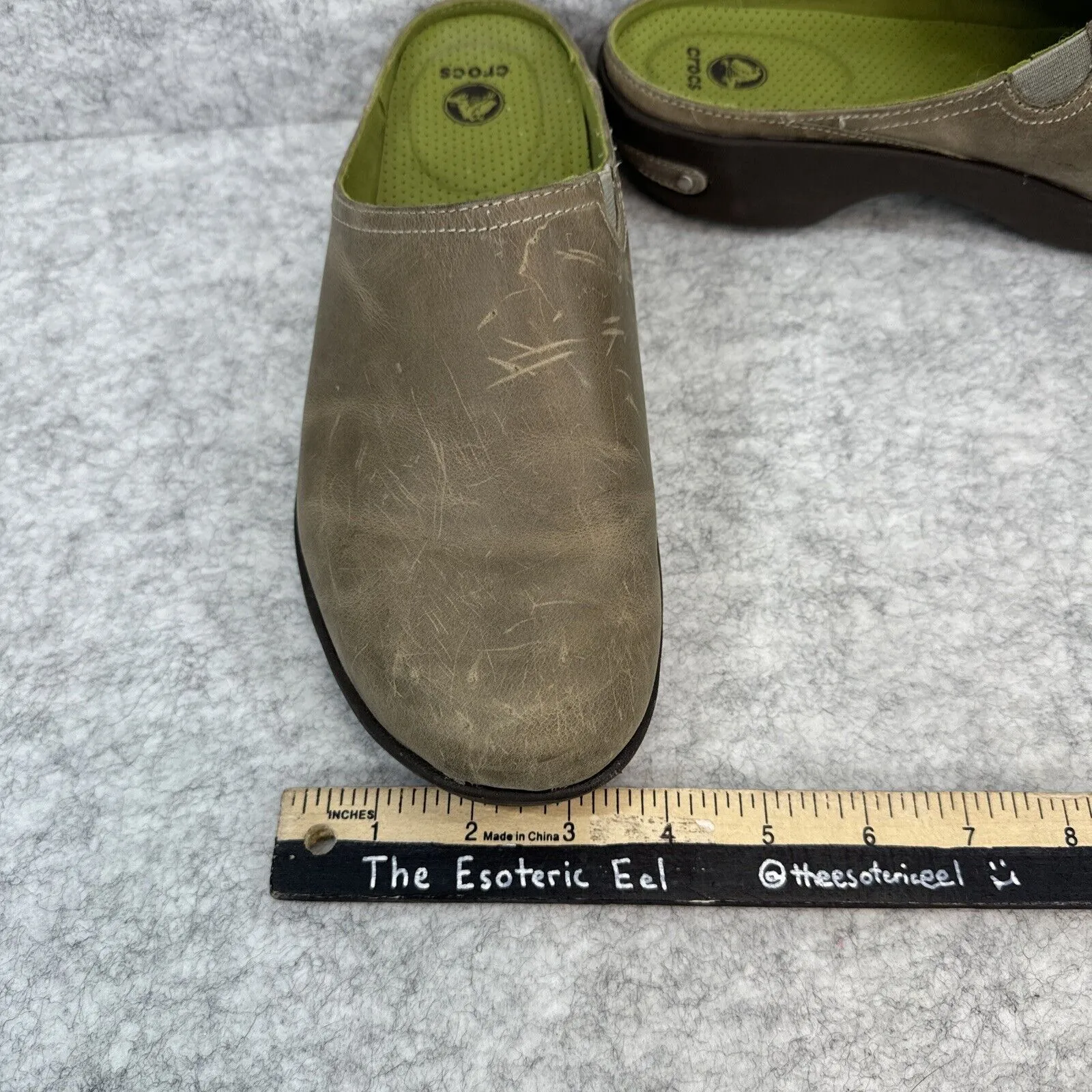 Crocs Cobbler 2.0 Womens Slip On Casual Mule Clog Olive Brown Leather Sz 7 16052