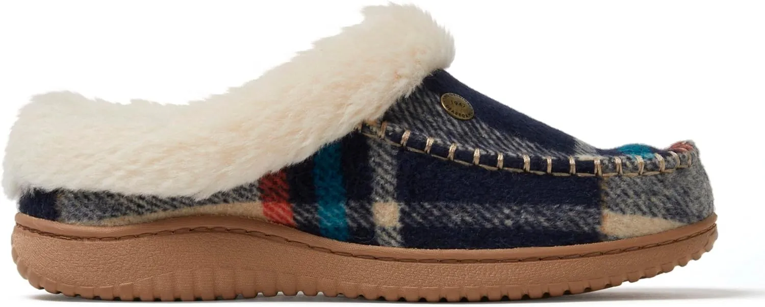 Dearfoams Women's Atley Indoor/Outdoor Fuzzy Memory Foam Clog Slipper