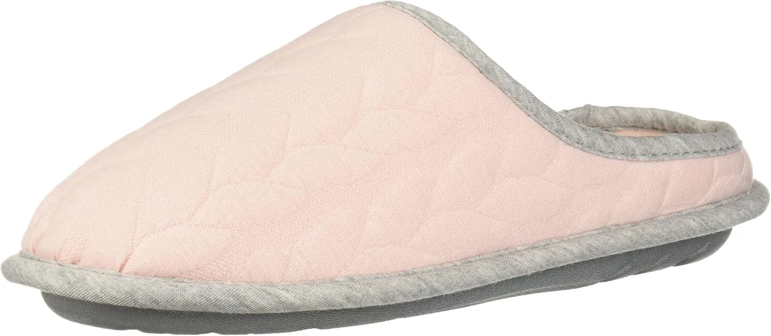 Dearfoams Women's Cable Quilt Bound Clog Slipper