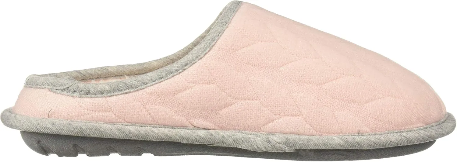 Dearfoams Women's Cable Quilt Bound Clog Slipper