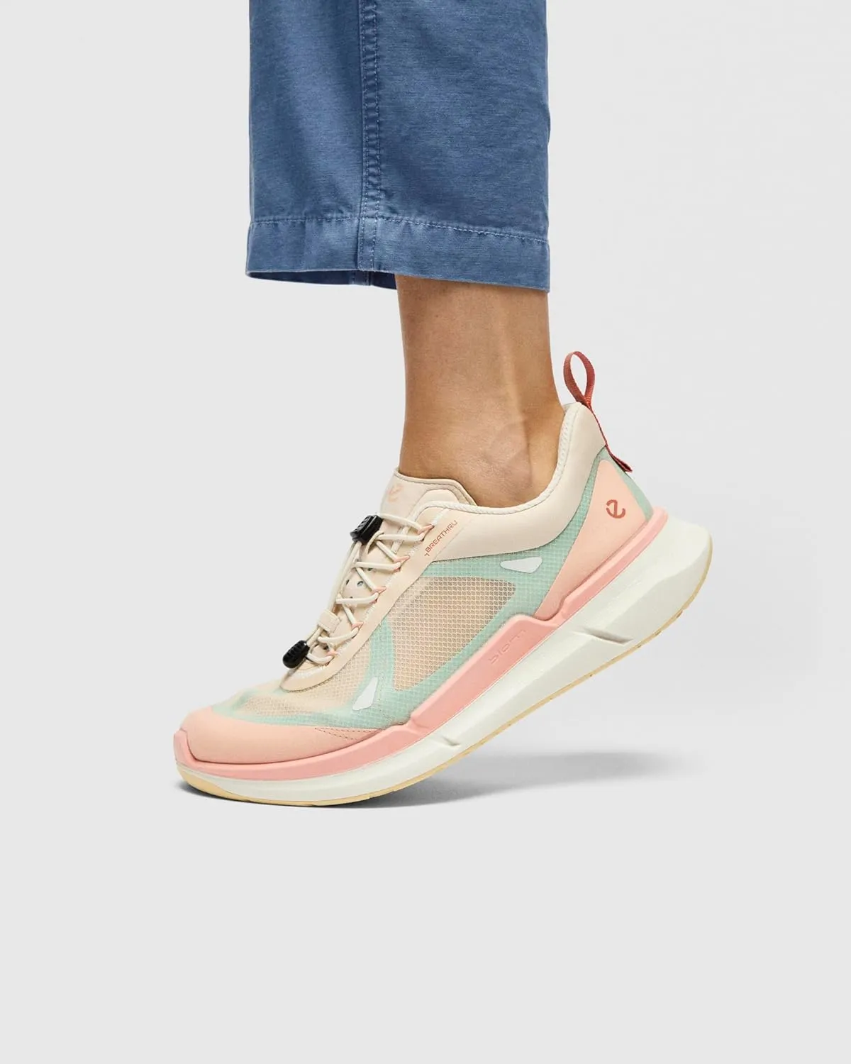 ECCO Women's Biom 2.2 Breathru Cross Trainer