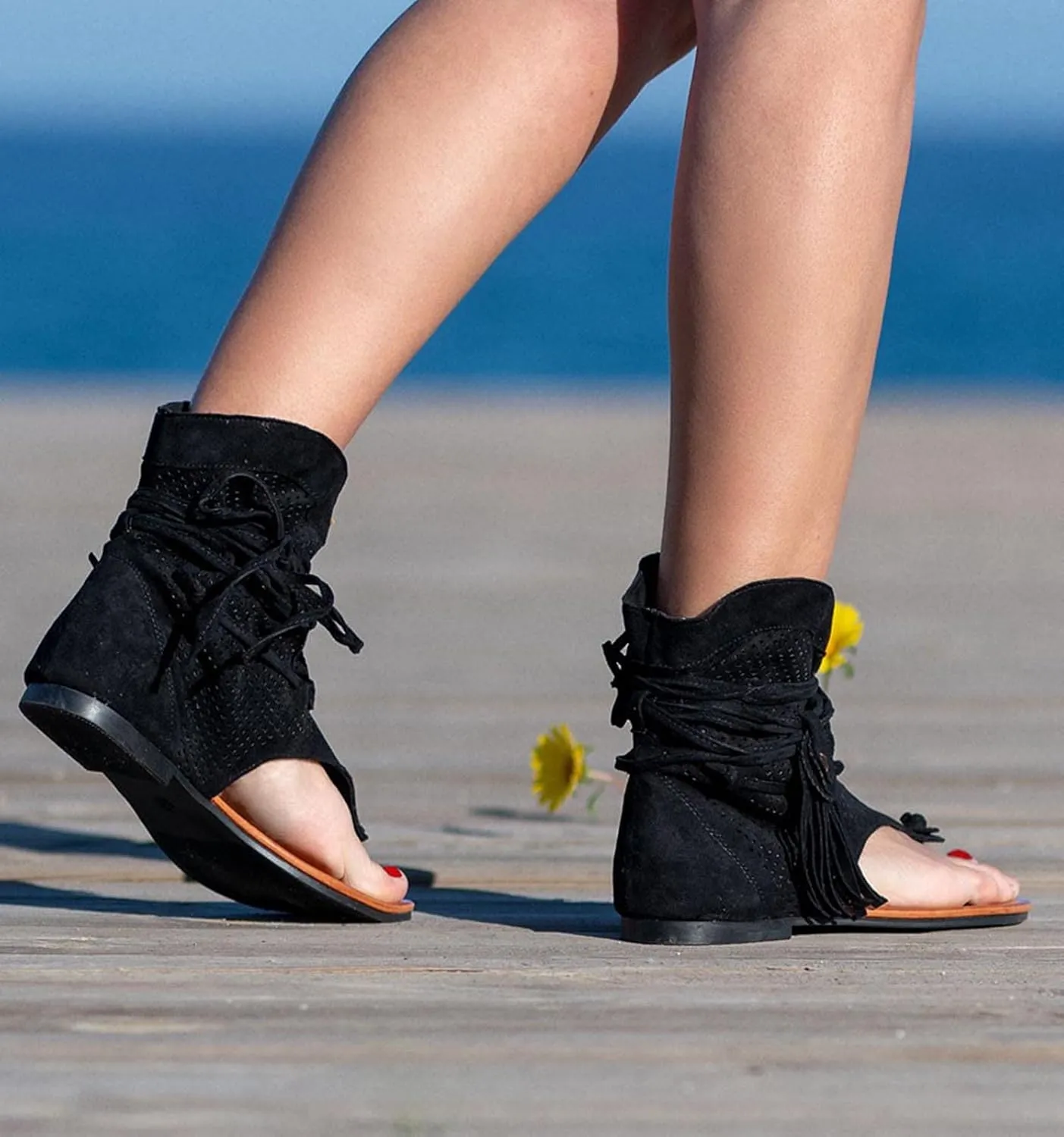 Flip Flops for Women Dressy Summer Flats Vintage Fringe Tassel Straps Clip Toe Slides Breathable Mesh Slippers Bohemian Roman Beach Shoes Boots