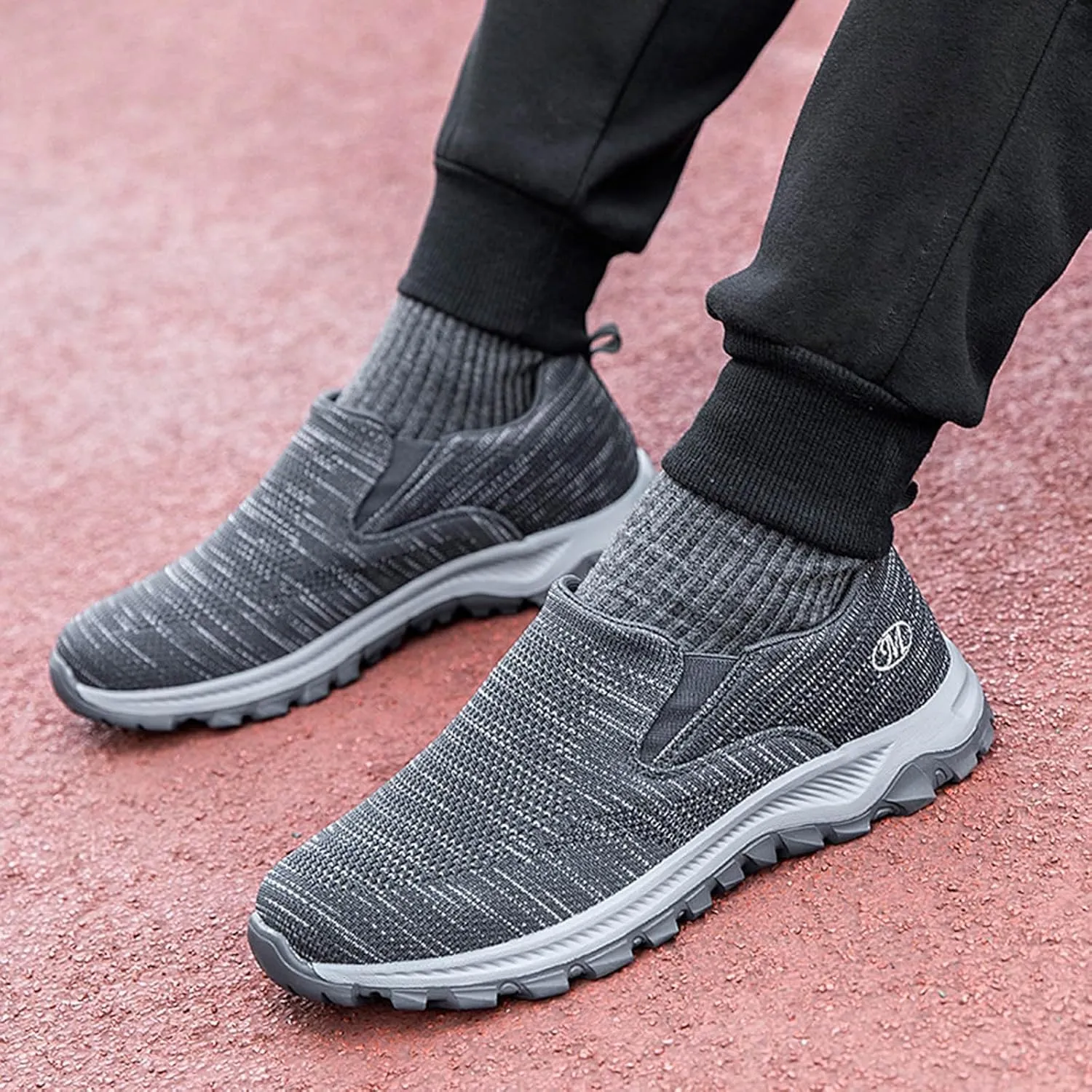 Foreign Trade New Flying Weaving Mesh Breathable Women's and Men's Shoes Round Head Low Top Classic Nylon Sneaker Womens
