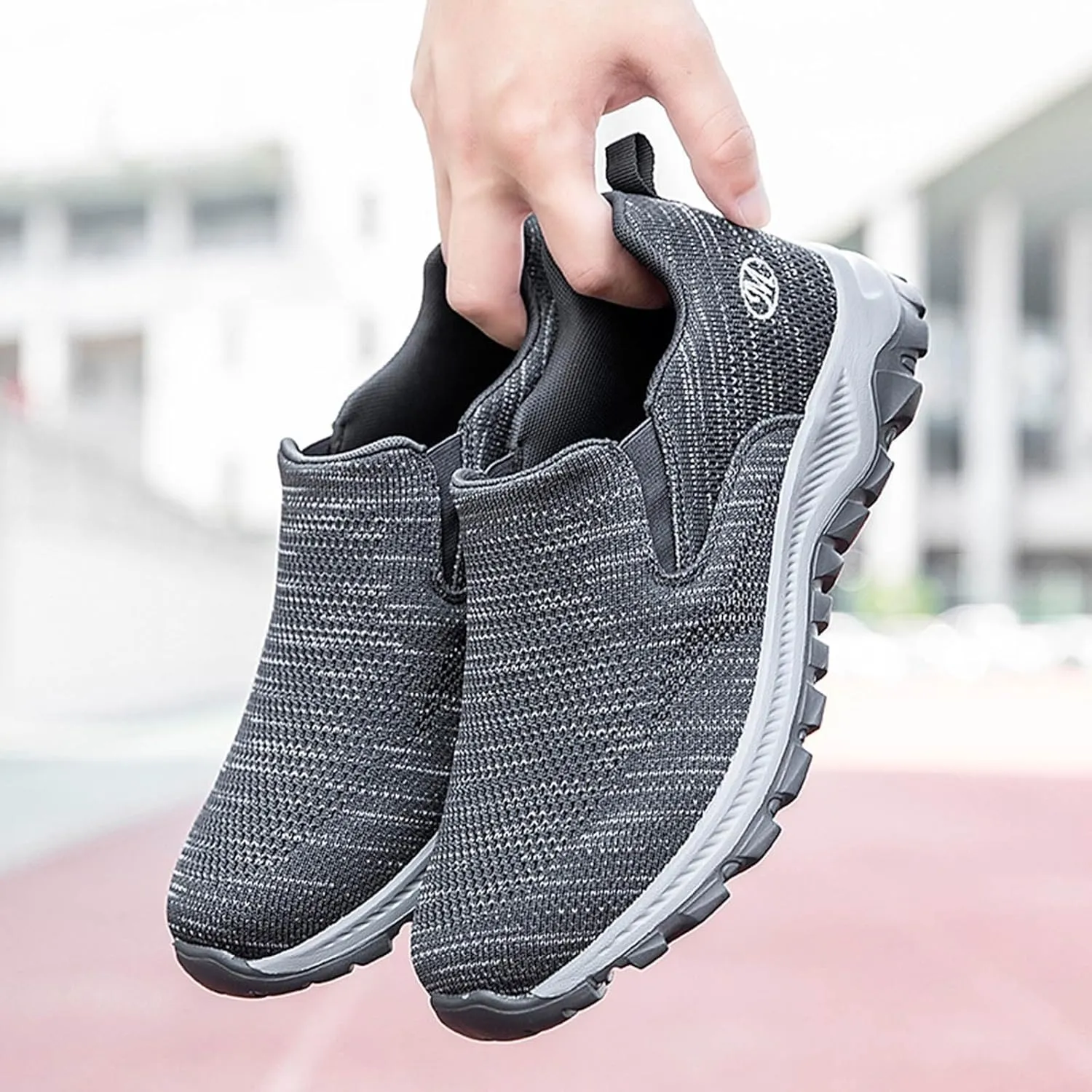 Foreign Trade New Flying Weaving Mesh Breathable Women's and Men's Shoes Round Head Low Top Classic Nylon Sneaker Womens