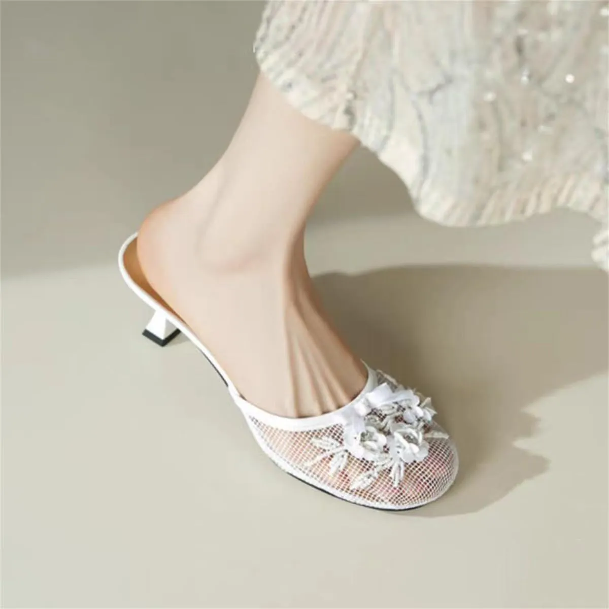 Goolita Summer Flower Beaded Mesh Mule Heels For Women, Closed Round Toe Slingback Kitten Heels Backless Slip On Party Evening Shoes