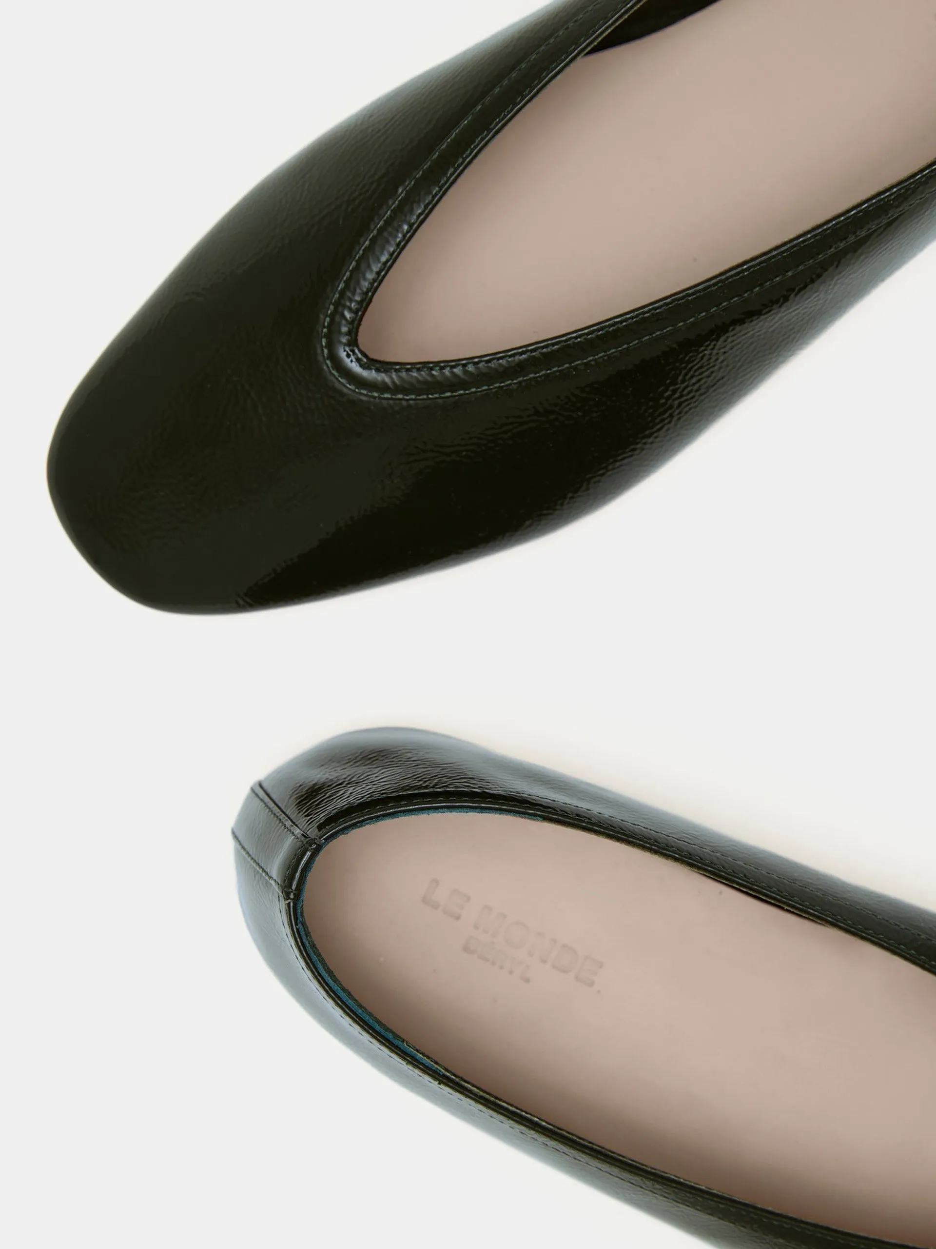 Green patent leather Luna slippers