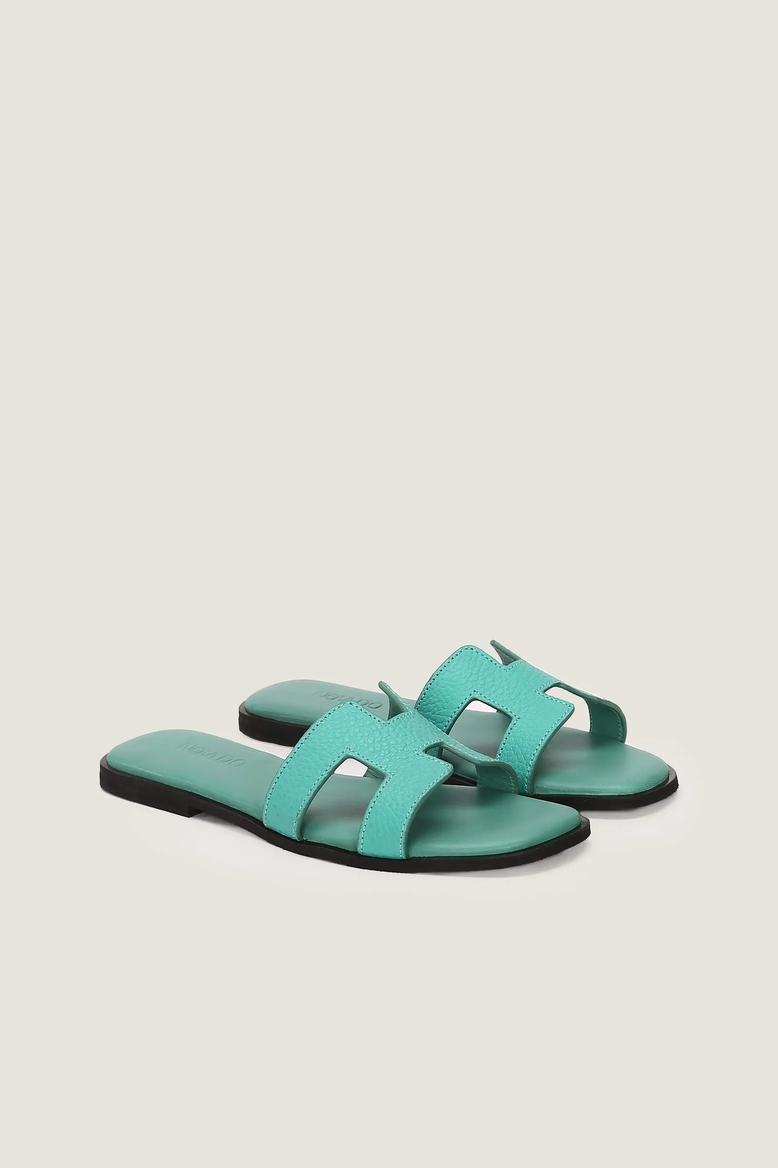 H Style Slipper