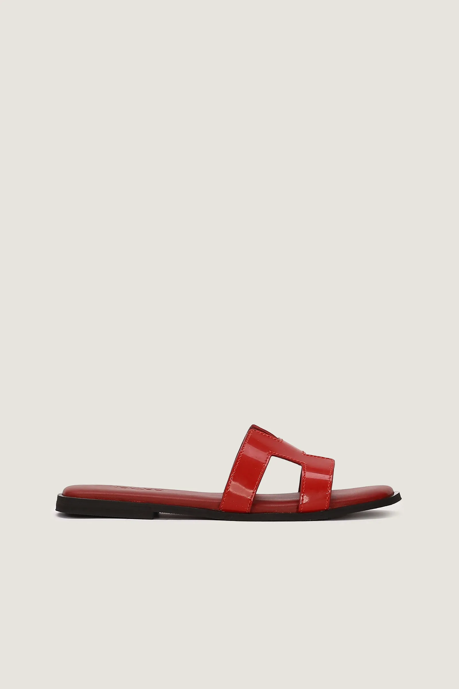H Style Slipper