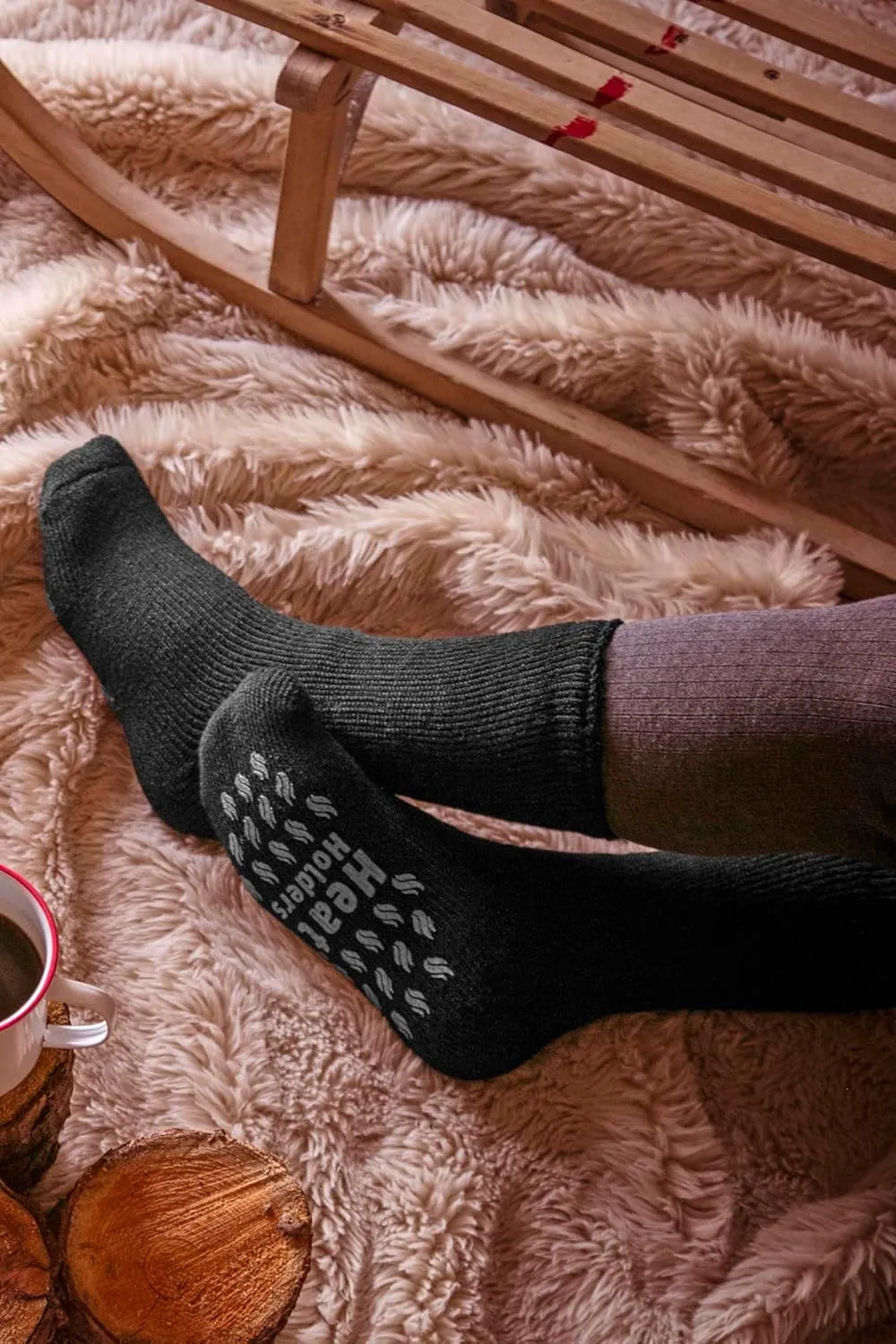 HEAT HOLDERS - Mens Thick 2.3 TOG Non Skid Thermal Slipper Socks with Grippers