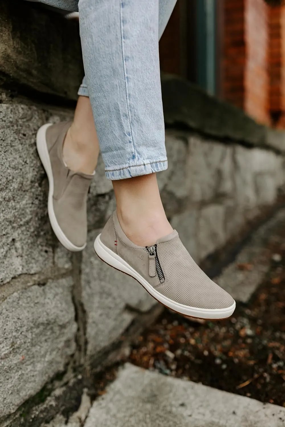 Josef Seibel Caren 22 Women’s Loafer Sneaker
