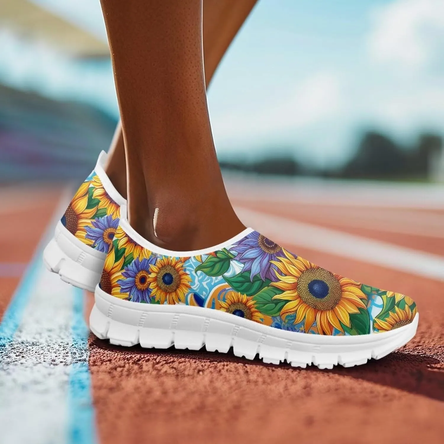JoyLamoria Bright Blossom Walking Shoes Travel Clog Slip on Causal Loafer with Floral Print Fashion Sneakers for Men Women