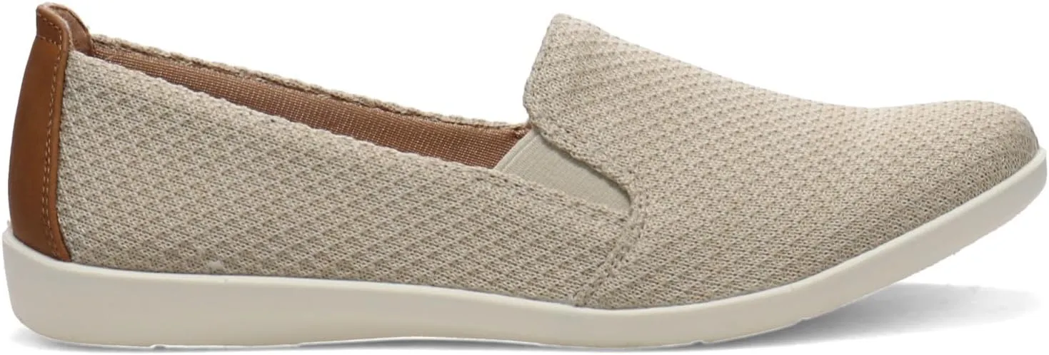 Life Stride Women's Next Level Slip-On Sneaker, Cream, 8