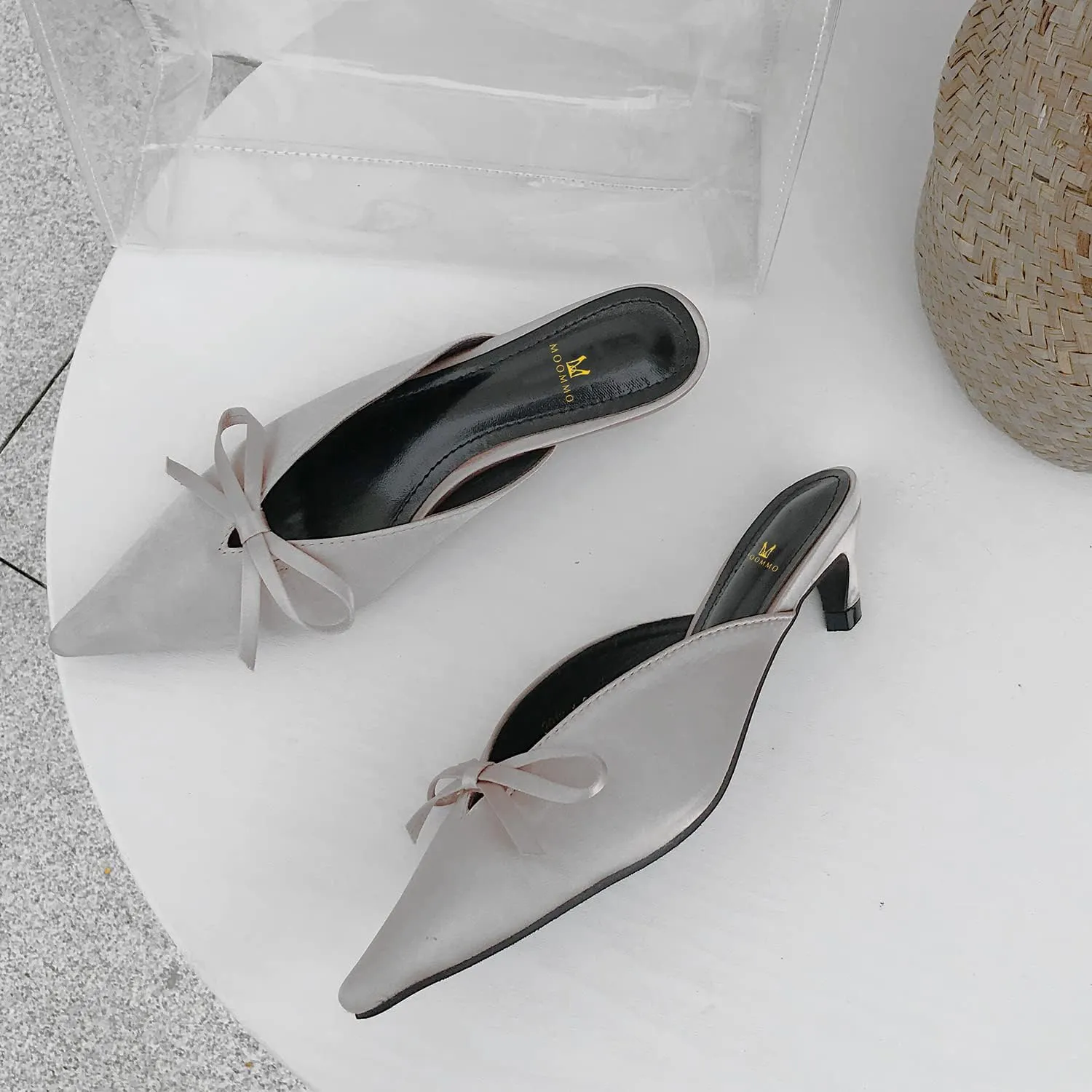 MOOMMO Women Satin Kitten Heel Mules Sandals Pointed Toe Slip On Bowtie Slide Sandal 1.5 Inch Low Heels Backless Loafer Shoes for Office Ladies Dressy Casual Summer Comfort Heeled Slipper 5-13 M US
