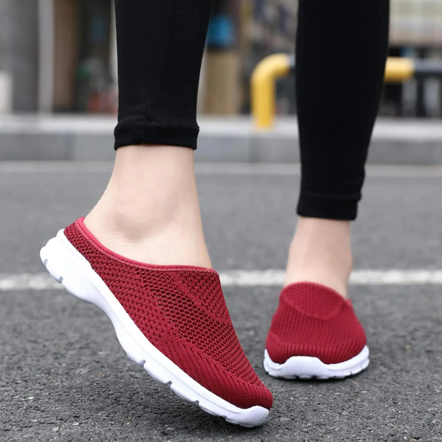 Mules for Women Breathable Mesh Walking Mules Sneakers Comfortable Orthopedic Clogs with Arch-Support Lightweight Summer Slip On Closed Toe Shoes Casual Backless Shoes