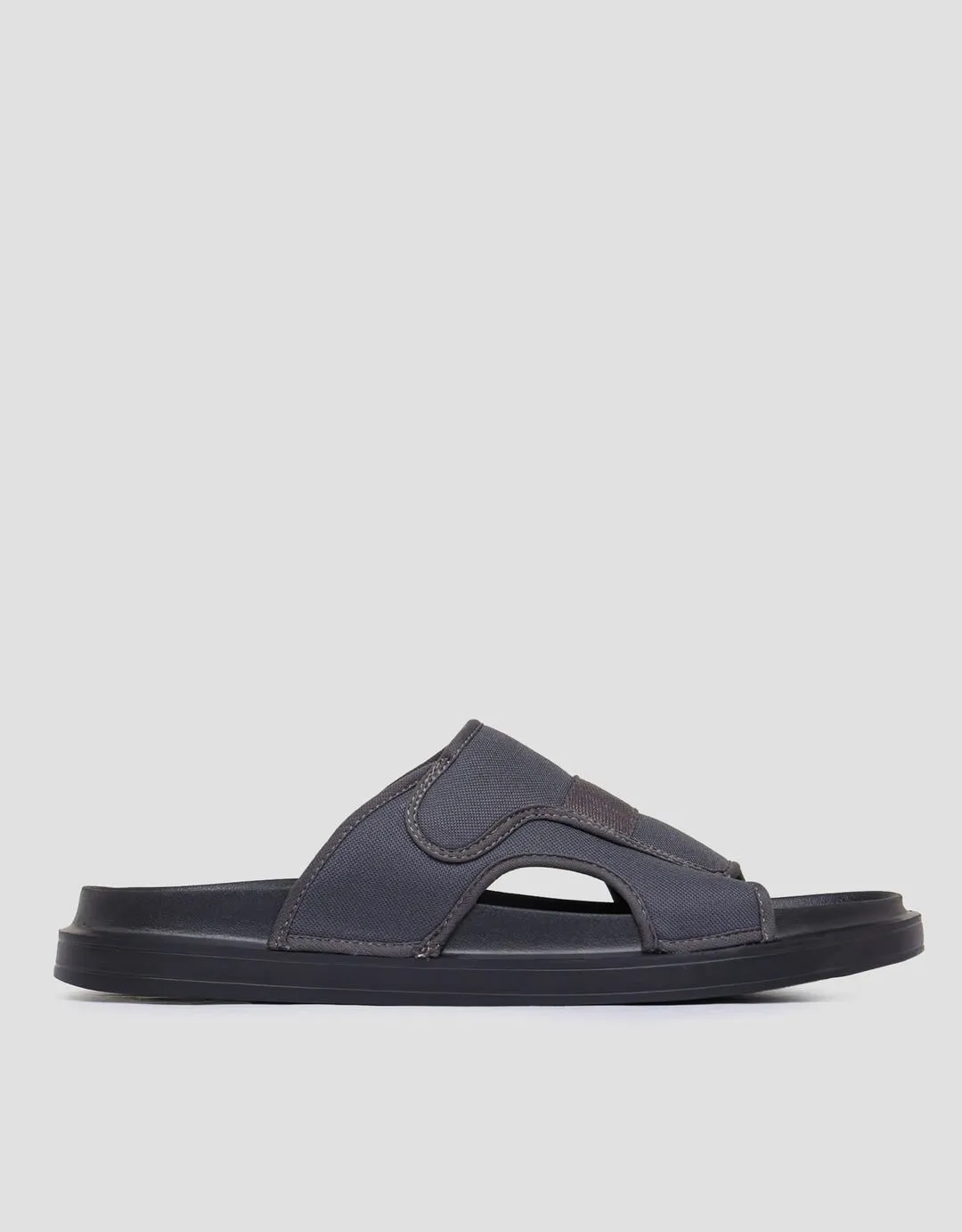 Nevada Wide Straps Sandal Slipper Pria