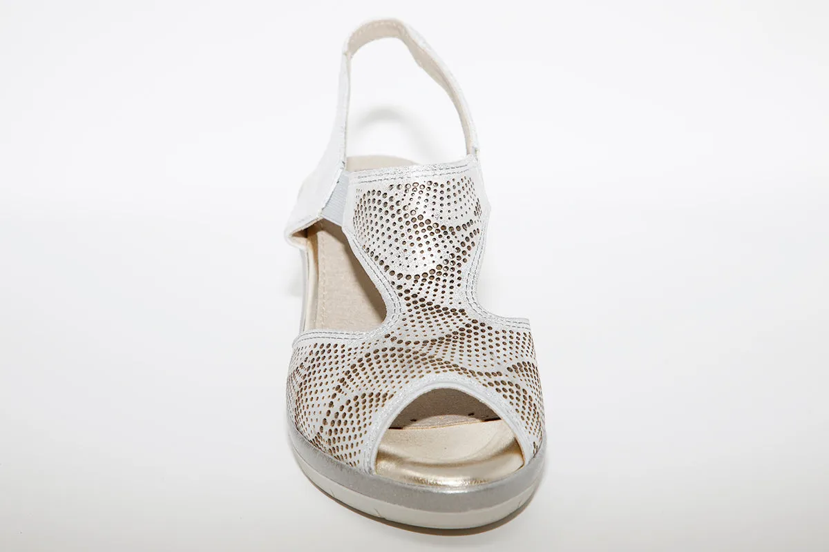 PITILLOS - 6030 WEDGE SANDAL - SILVER