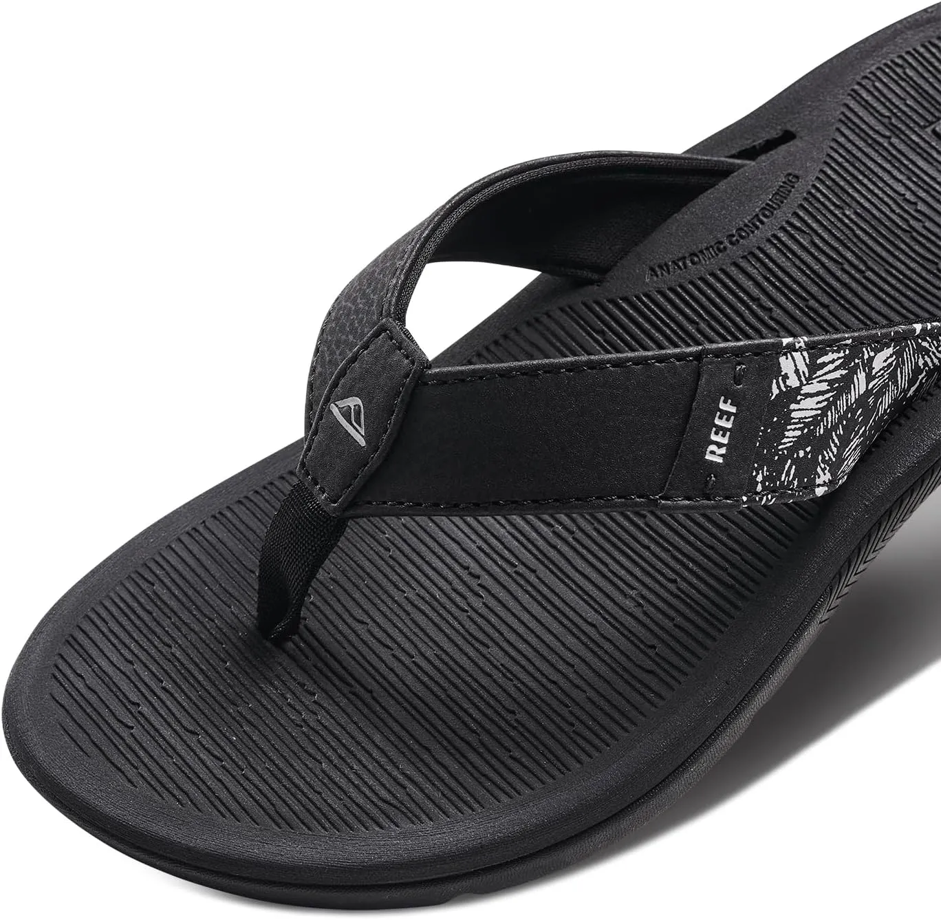 REEF Santa Ana Women's Flip Flop, Arch Support, Water Friendly, Non Marking Outsole
