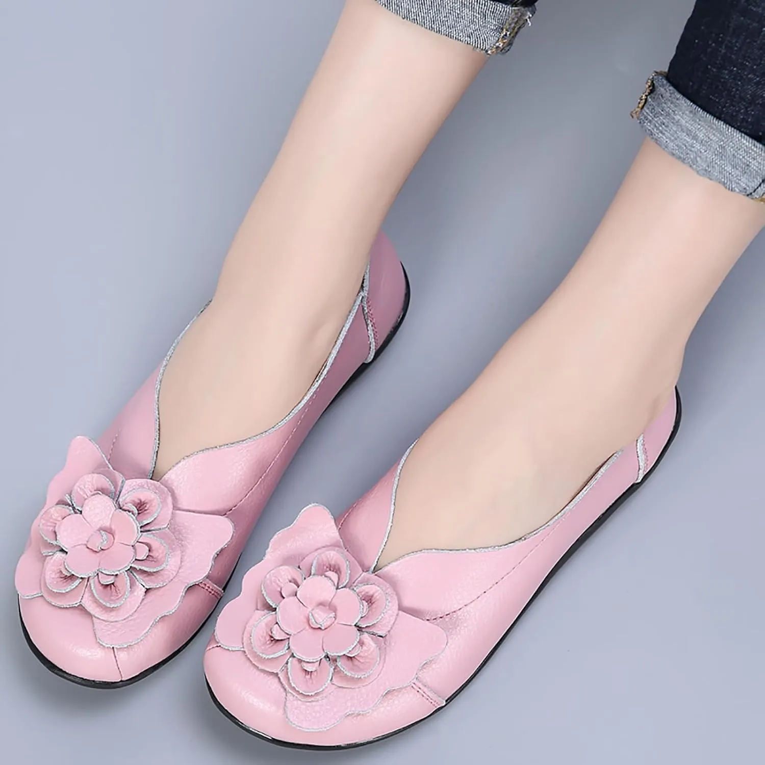 Slip on Loafers for Women Leather Flowers Loafers Comfortable Walking Work Flats Shoes Lightweight Soft Sole Flat Shoes Round Toe Summer Shoe