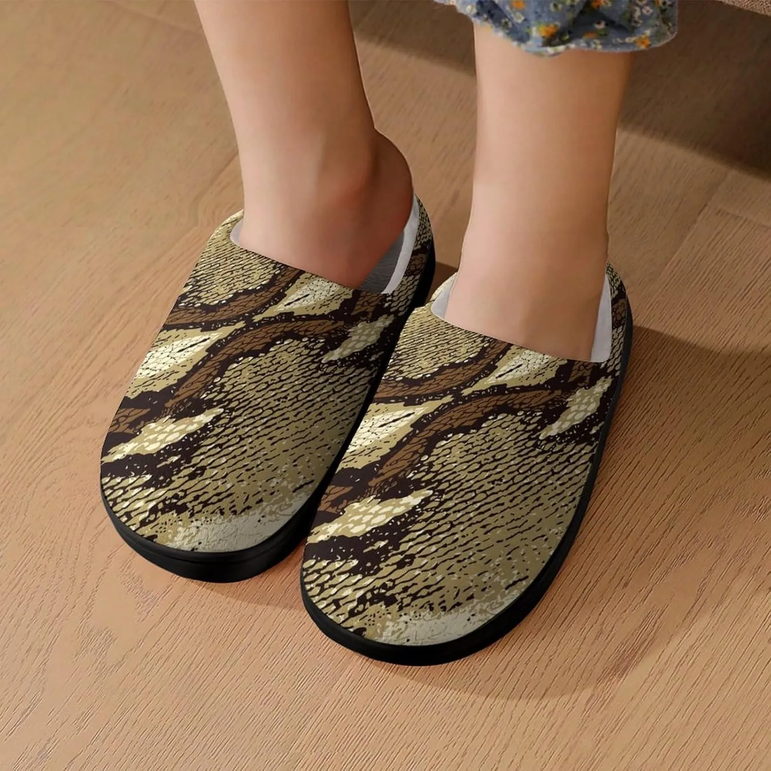 Snake Skin Stripe Pattern Cute Slippers For Girls Boys Anti Slip House Slipper Warm Shoes For Indoor Outdoor
