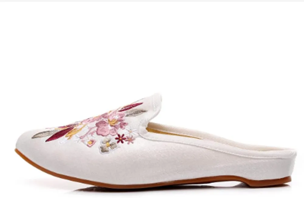 TangDao Women's Embroidered Backless Pointed Toe Slip On Loafers Comfortable Flats Embroidery Mule Slippers Shoes