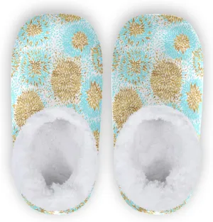 Winter House Slippers for Women/Men with Happy Winter Pug Dog Element Cozy Fleece Slippers