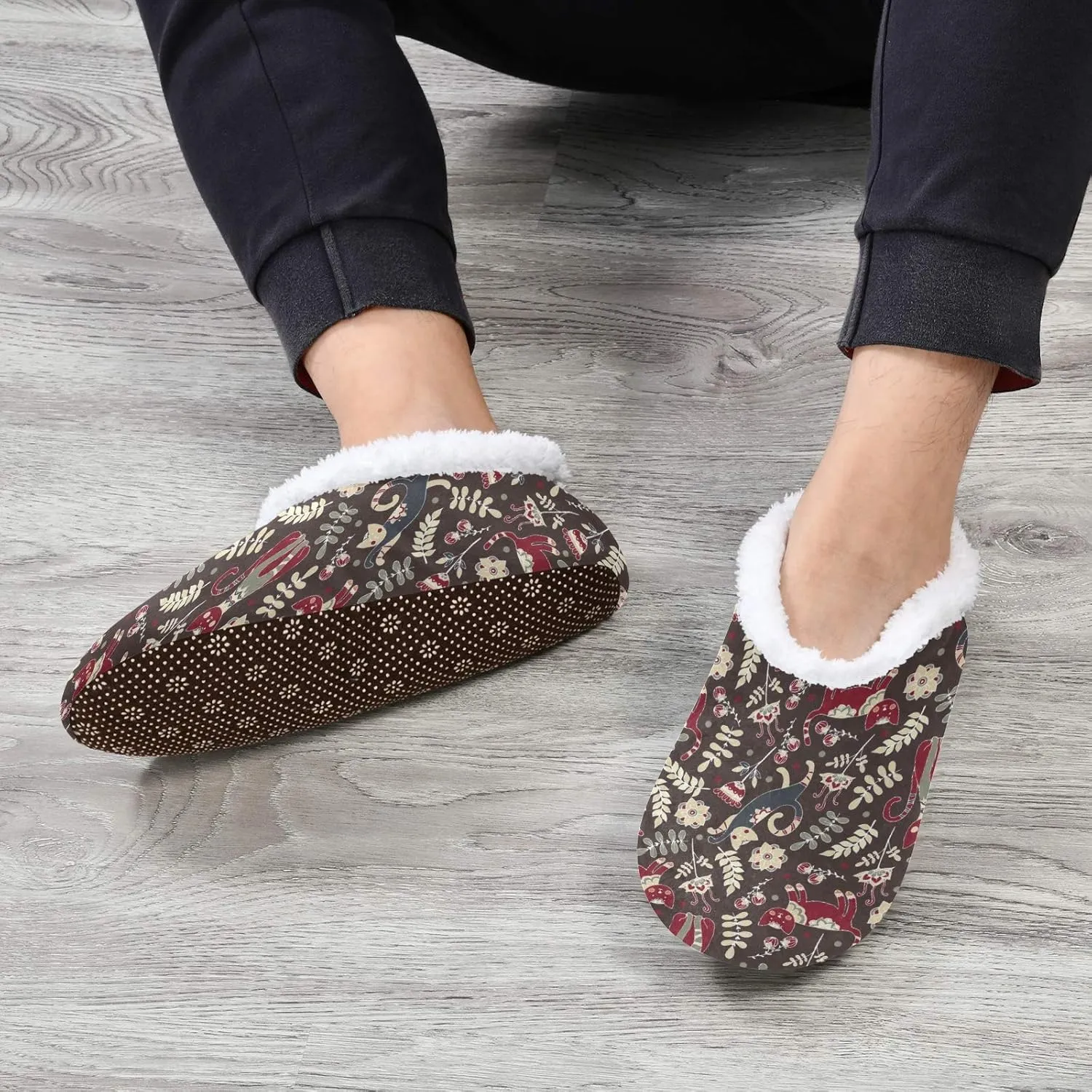 Winter House Slippers for Women/Men with Seamless Pattern with Fall Maple Leaves Element Cozy Fleece Slippers