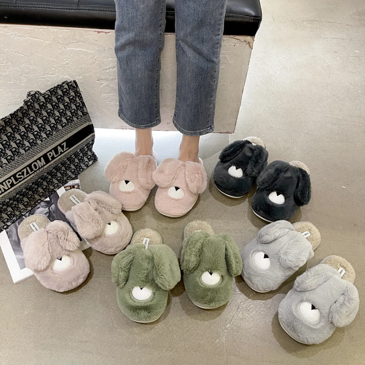 Women Cottom House Slippers Plush Faux Fur Slide Slippers 22S18