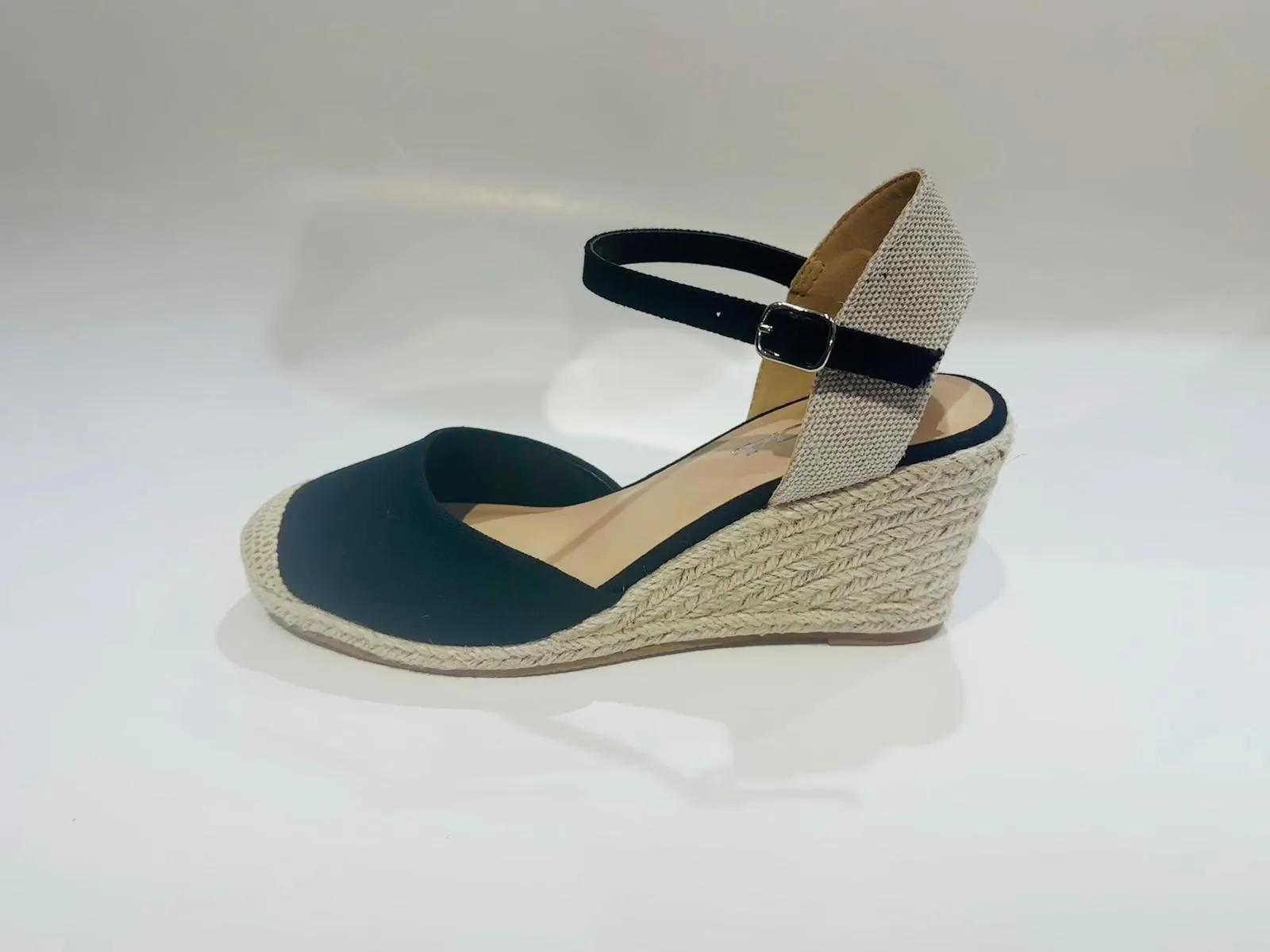 Women's Closed Toe Espadrille Wedge Sandal (Elfin)