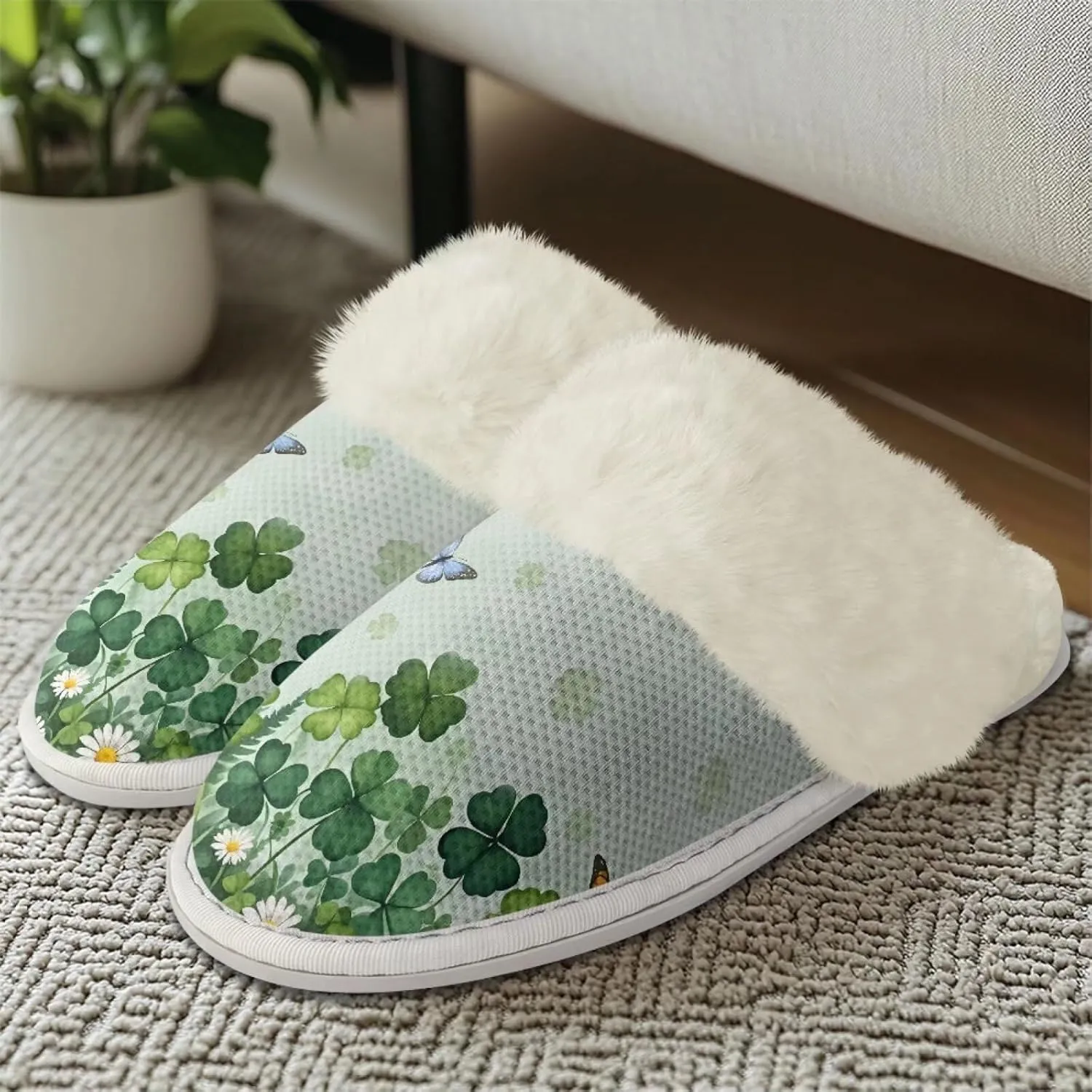 Women's Fuzzy Slip-on Slippers Cozy Lightweight House Slippers Non Slip Home Slippers Warm Winter Indoor Bedroom Slippers