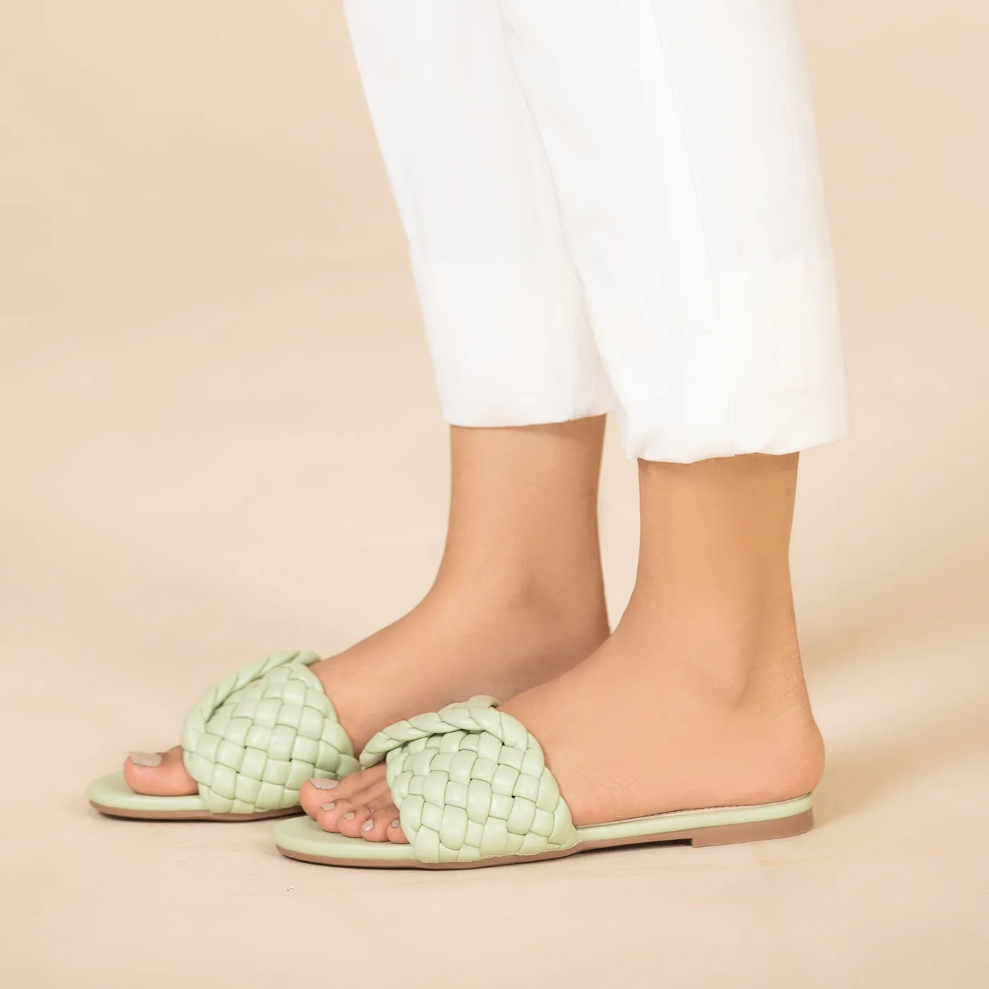 Woven Flat Chappals